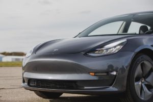 Tesla called falsification of cases of spontaneous acceleration of electric vehicles