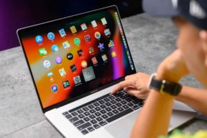 Apple started selling refurbished MacBook Pro 16. Save a little