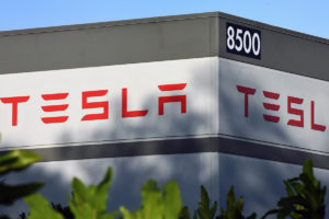 Tesla will build the world's largest energy storage in California