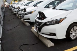 Is the crisis threatening? Electric cars predicted problems