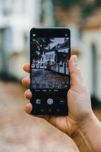How smartphones take better and better pictures